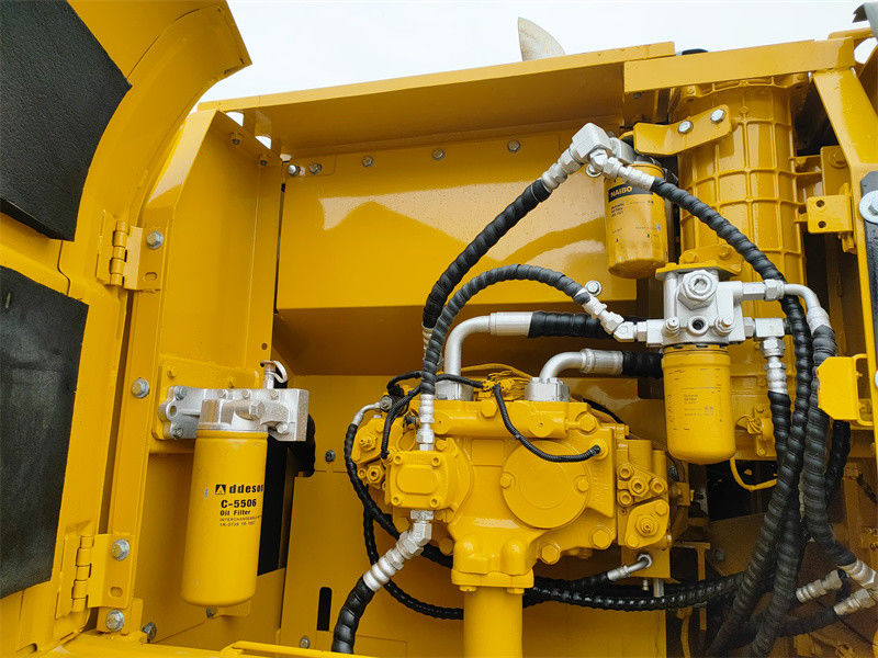20-tonowa używana koparka hydrauliczna Używana koparka CAT 320D o dużej pojemności