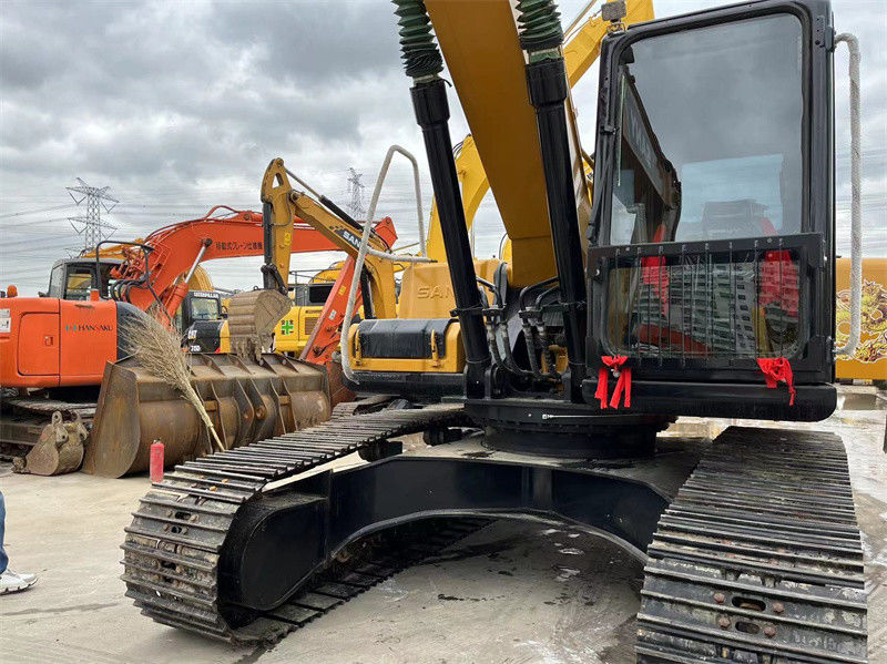 21 ton używany hydrauliczny grabarz SANY 215C Doskonała wydajność Kolor brązowy