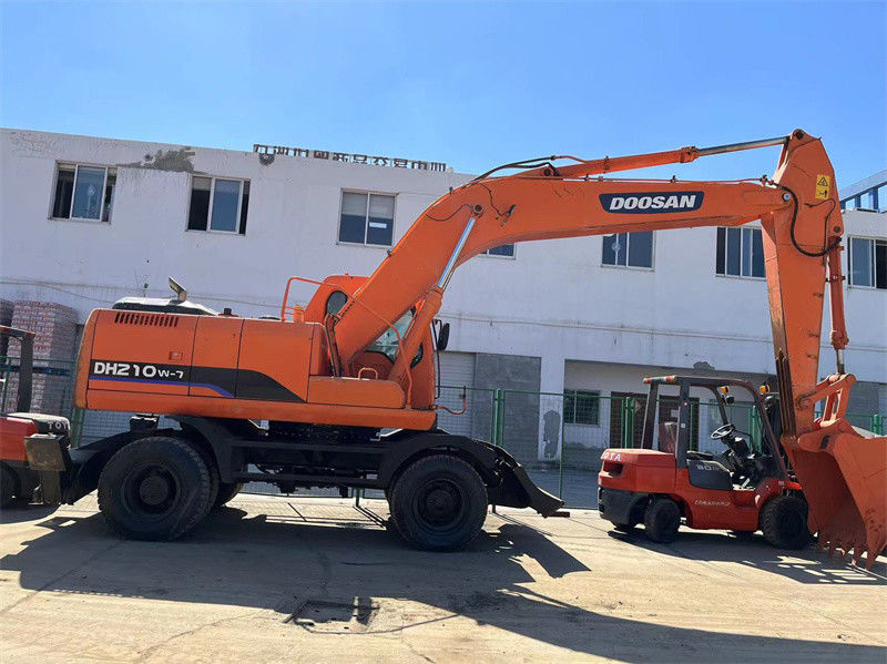 Oryginalny użyty koparz kołowy Doosan DH210W Używany koparz kołowy Doosan 21 Ton