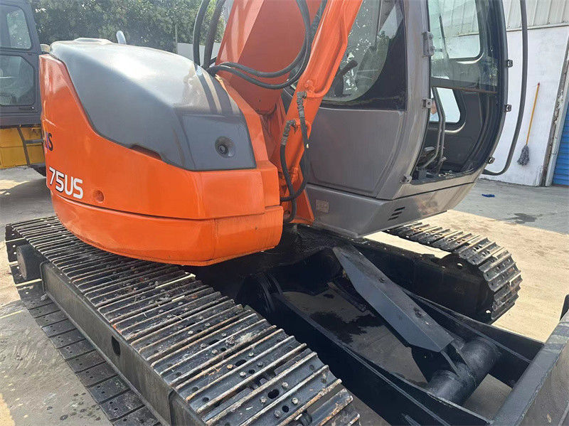 Wykorzystany Mini Ekskawator Hitachi ZX75US Wykorzystany 7,5-tonowy Hitachi ZX75 Mini Ekskawator Digger