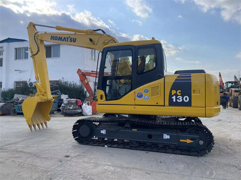 Pochodzenie Japonia Ekskawator Komatsu używany z drugiej ręki Ekskawator Komatsu PC130