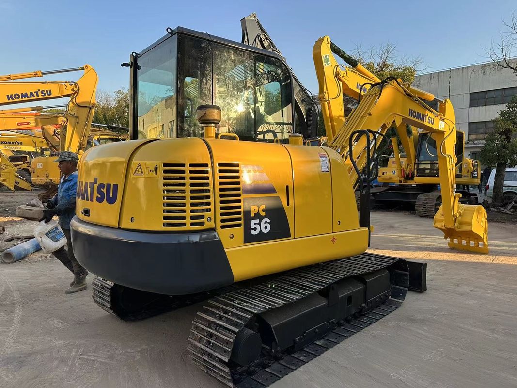 Komatsu PC56-7 Mini Ekskawator w użyciu 5 ton Ekskawator Komatsu W dobrym stanie