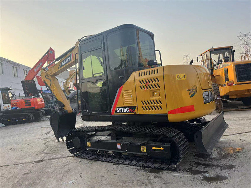 Sany SY75C Pro używany grabarz z drugiej ręki 7,5 tony Sany Mini Digger