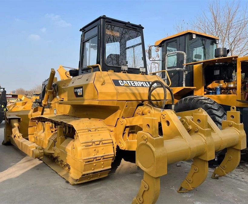 Używany CAT Caterpillar D7G Crawler Traktor Bulldozer w dobrym stanie z ostrzem i rozpruwaczem