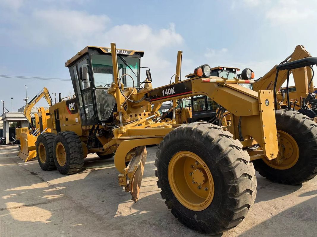 Stosowany Caterpillar Motor Grader 140K w magazynie używany Cat 140 Motor Grader