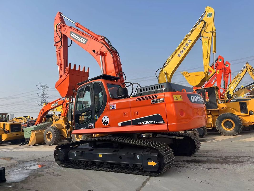 Stosowany oryginalny grabarz Doosan DX300LC-9C 30 ton Średni użyty grabarz Doosan 300 Ciężki sprzęt
