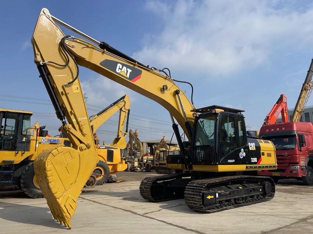 Wykorzystany grabarz Caterpillar 320D z wtryskiem 3066 silnik 20 ton średni CAT 320 grabarz