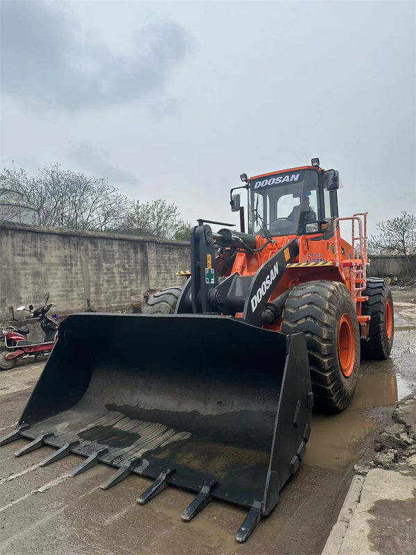 Oryginalny używany ładowarka kołowa Doosan DL503-9C