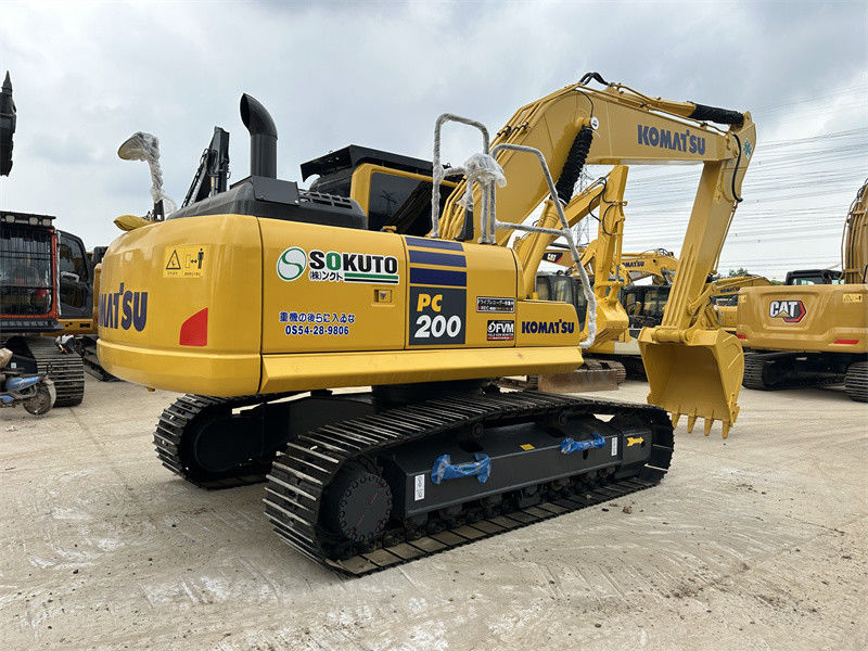 Wyposażony Komatsu PC200-8 Wyposażony Ekskawator z Japonii W doskonałym stanie Średnia wielkość Ekskawator hydrauliczny