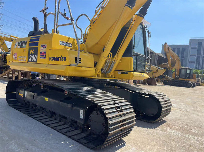 Tańsza używana koparka w Japonii Komatsu PC200-8 Excavator Crawler z 800mm Track