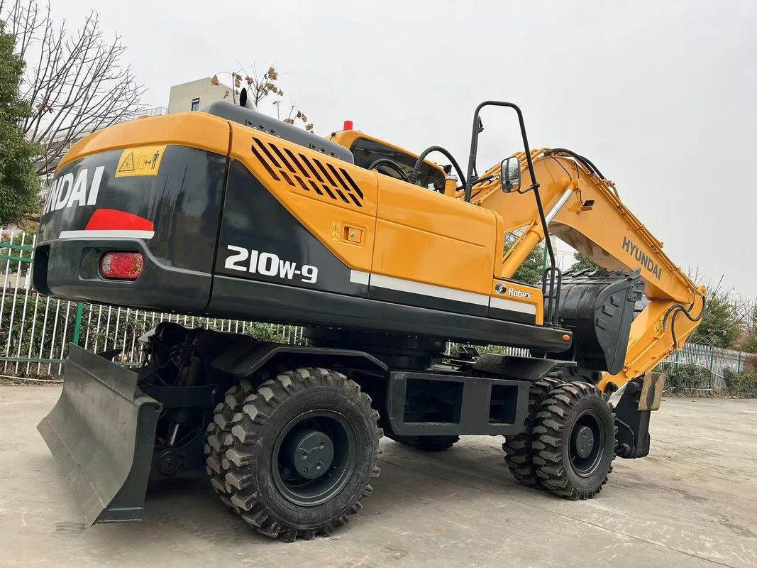 Rodzaj ruchomego użytkowanego grabiaka Hyundai R210W-9 21 ton użytkowany grabiak Hyundai
