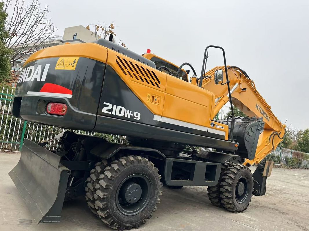 Rodzaj ruchomego użytkowanego grabiaka Hyundai R210W-9 21 ton użytkowany grabiak Hyundai