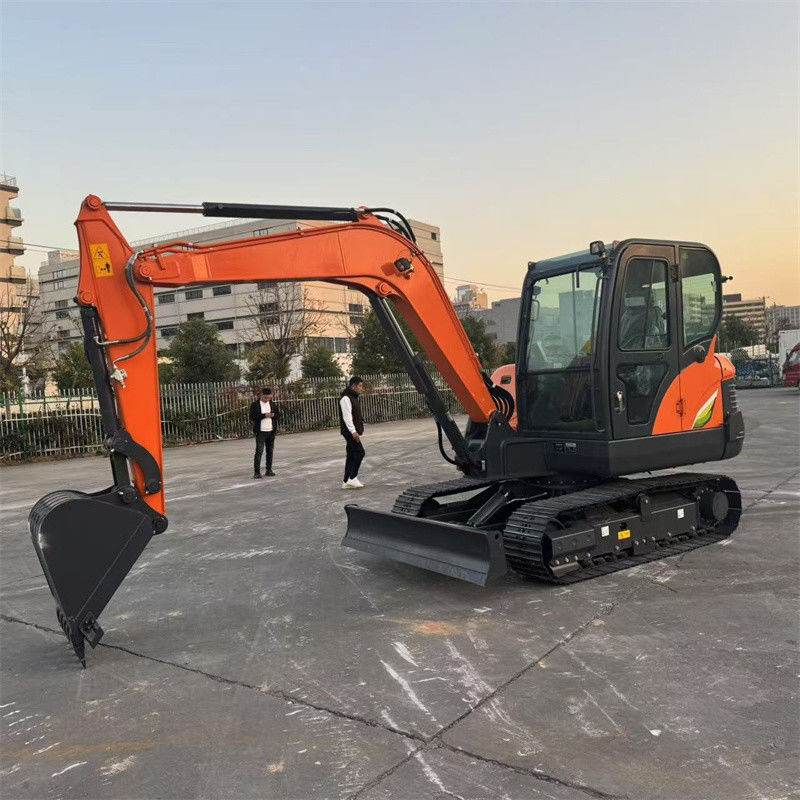 Nowy mini grabarz Doosan DX60E-10N