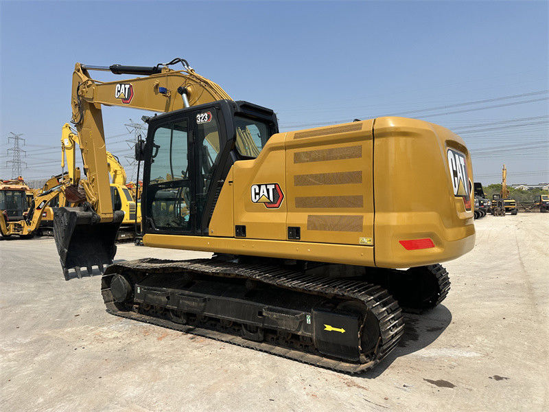 Używany grabarz CAT 323 z silnikiem C7.1 używany grabarz Caterpillar rok 2018
