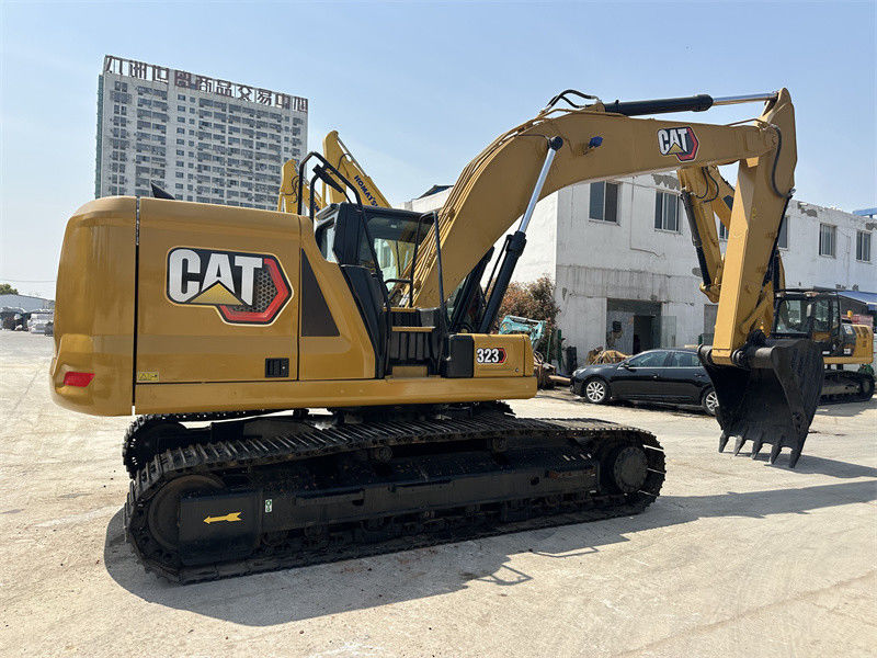 Używany grabarz CAT 323 z silnikiem C7.1 używany grabarz Caterpillar rok 2018