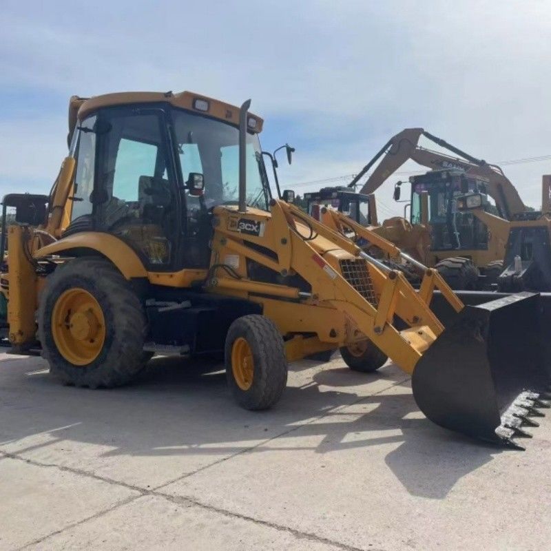 Oryginalna farba JCB 3CX Ładowarka wyciągów 4 koła napędowe do wykopalisk i ładowania
