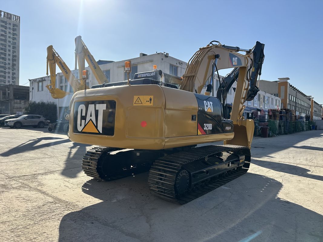 Używana koparka CAT 320D 20 ton Używana koparka średnia CAT 320