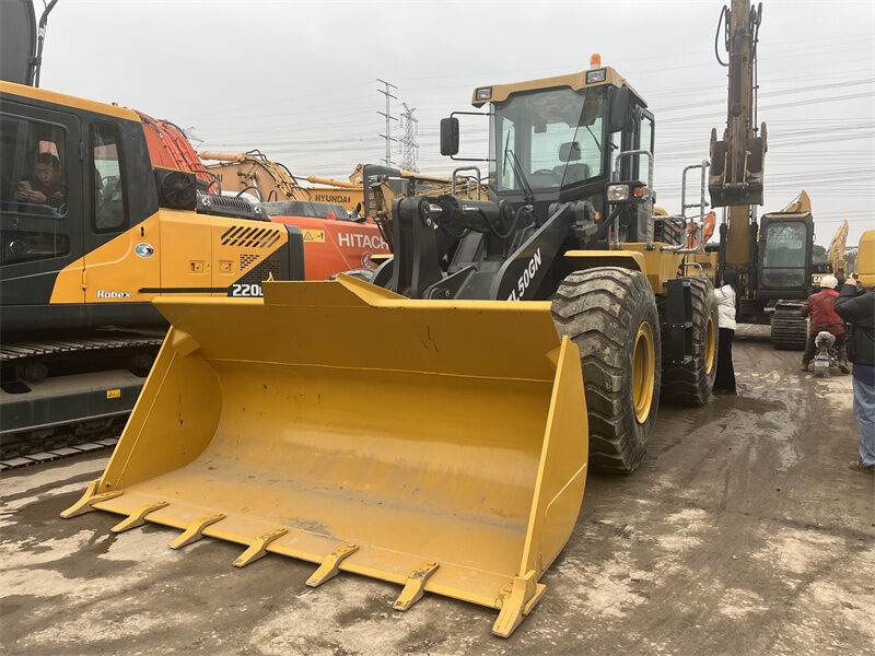 Ładowarka XCMG ZL50GN w dobrym stanie, z ciężkiego materiału, do załadunku i transportu, używana, na sprzedaż