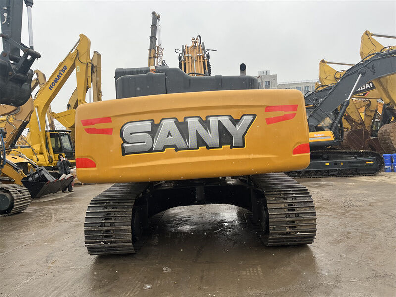 W dobrym stanie maszyny budowlane i wykopaliskowe używane koparki sany sy215c na sprzedaż