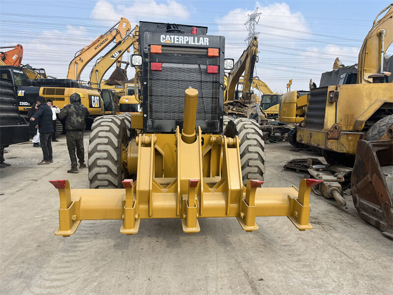 Używana równiarka drogowa Cat 140K o mocy 164 kW, rok produkcji 2021, z pomocą techniczną wideo