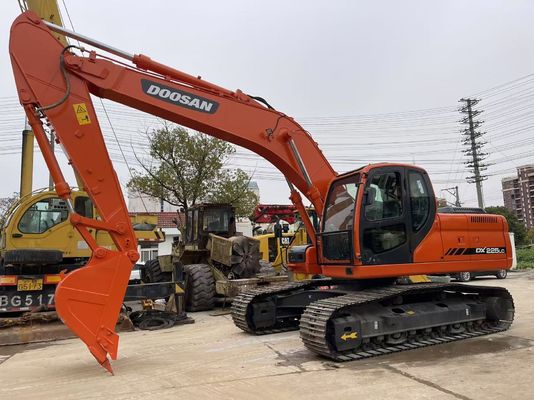 Stosowany grabarz Doosan DX225 średniej wielkości grabarz Doosan